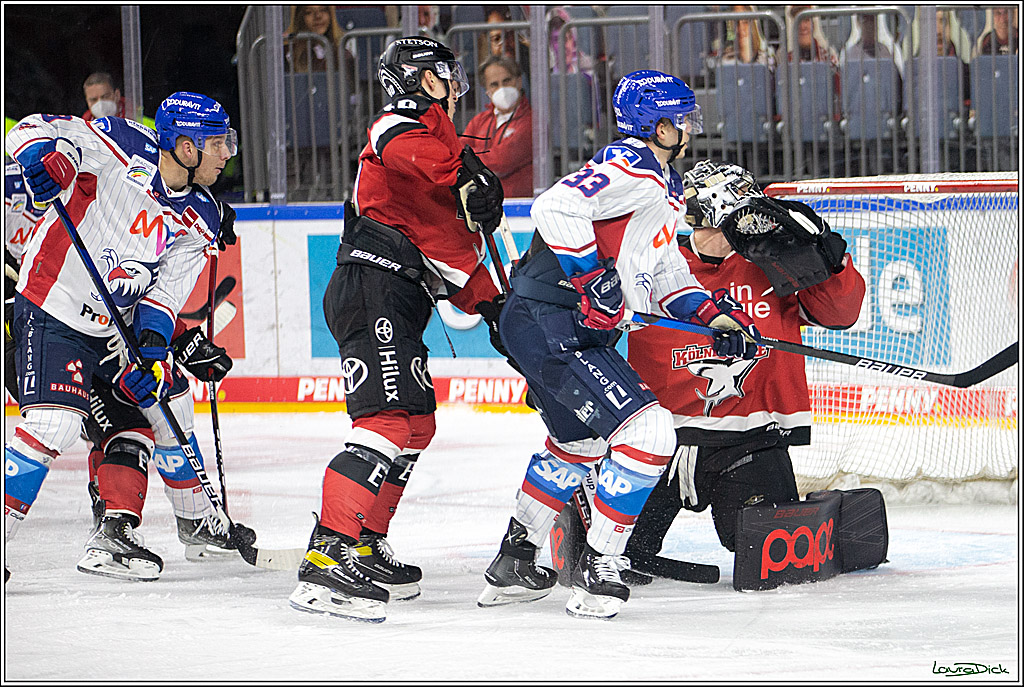 PENNY DEL; Koelner Haie- Adler Mannheim; Koeln, 02.01.2022